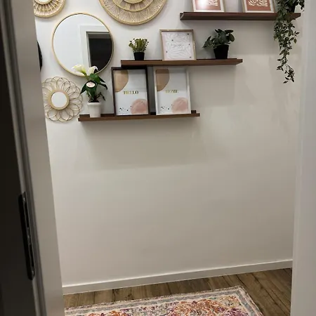 Mahesars Апартаменты *