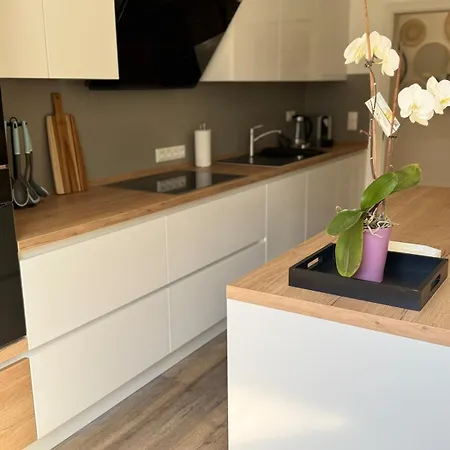 Mahesars Апартаменты