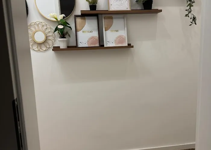 Mahesars Apartament *